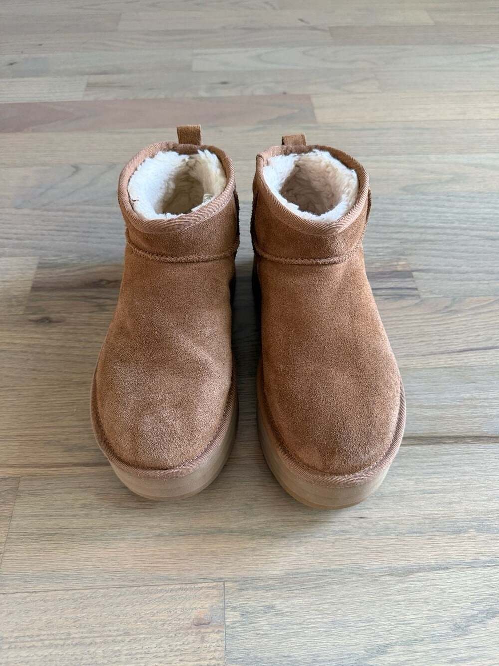 UGG Women's Classic Ultra Mini Platform Boot In Chestnut 8